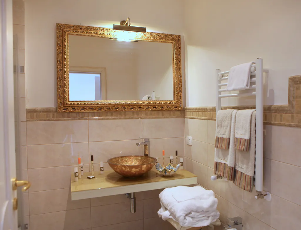DOUBLE SINGLE USE SUPERIOR WITH BALCONY Room, B&B Palazzo del Teatro, Catania
