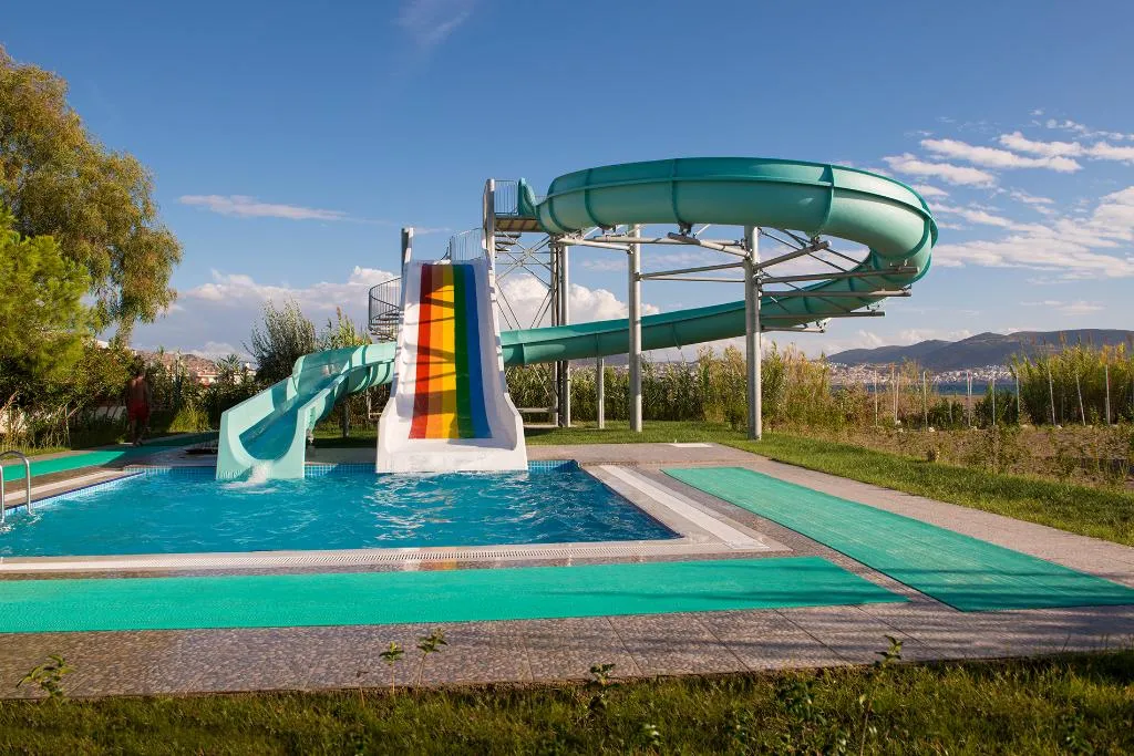 Pool, Le Monde Beach Resort & Spa, Izmir