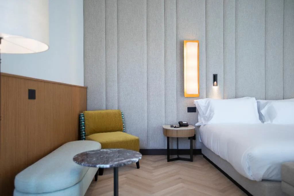 SUITE CAPACITY 3 Room, Circle6 Rome, Rome