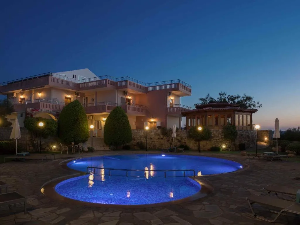 Sports and Entertainment, Petritos Rooms And Studios, Crete