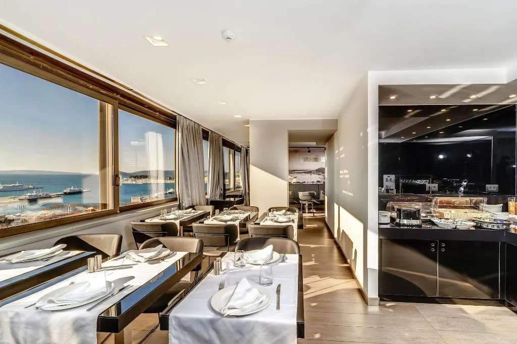 Restaurant, The View Luxury Rooms, Split