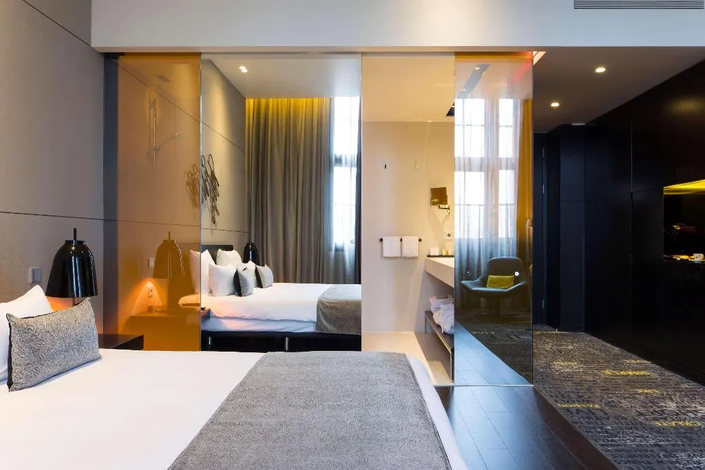 Room, art'otel amsterdam, Powered by Radisson Hotels, Amsterdam