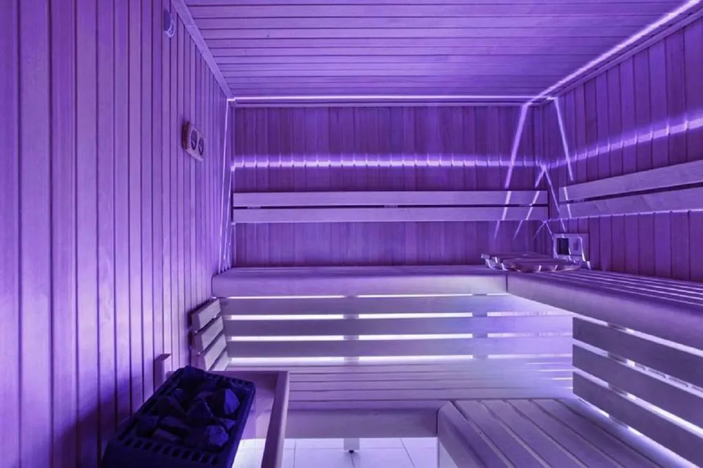 Sports and Entertainment, Novotel Gdansk Marina, Gdansk