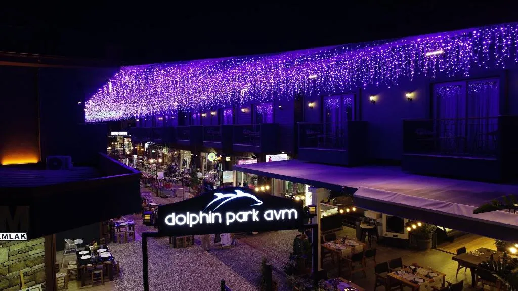 Sports and Entertainment, Street61 Studios, Dalaman