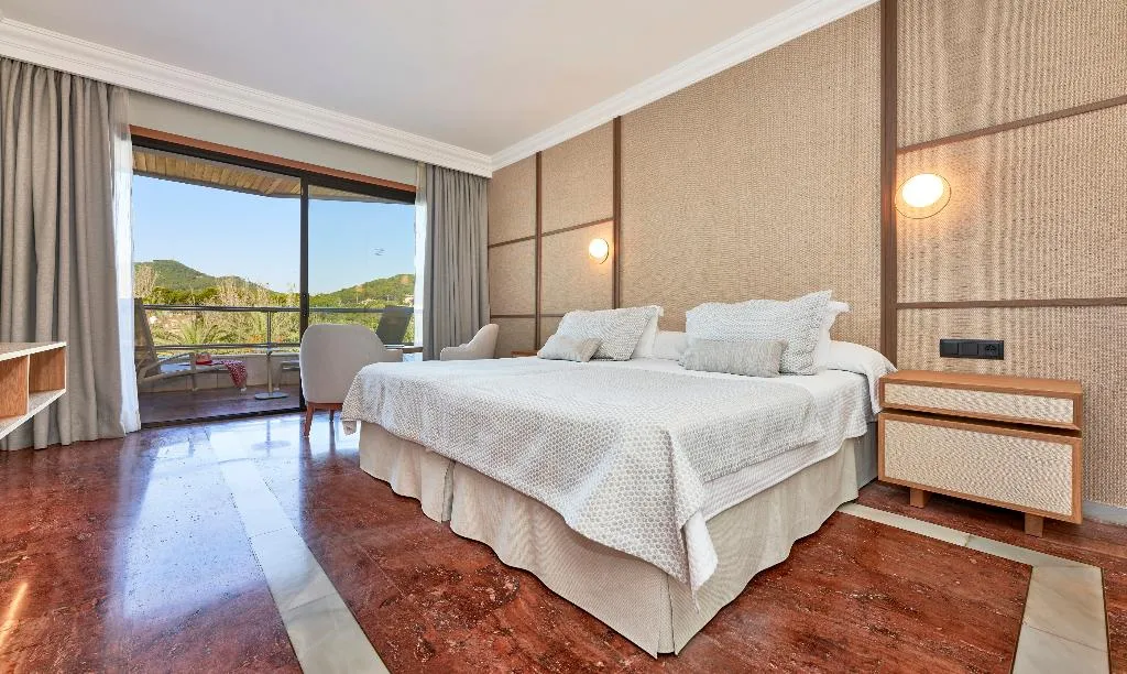 DOUBLE SINGLE USE POOL VIEW Room, Serrano Palace, Majorca