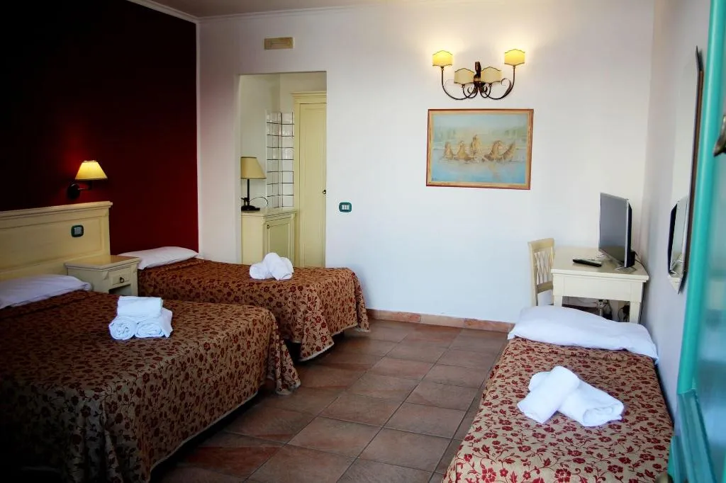 Room, Hotel Santa Caterina, Naples