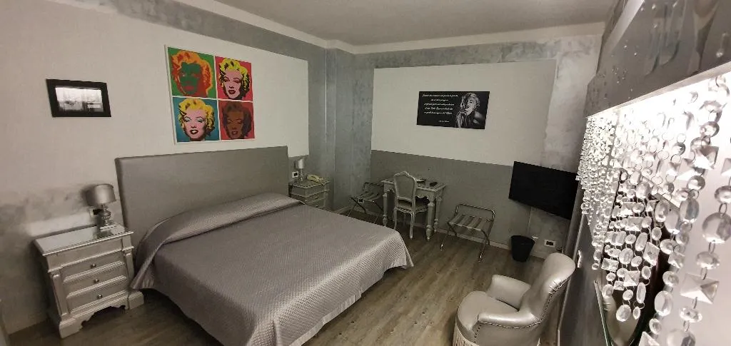 TWIN STANDARD Room, Admiral Hotel, Milan