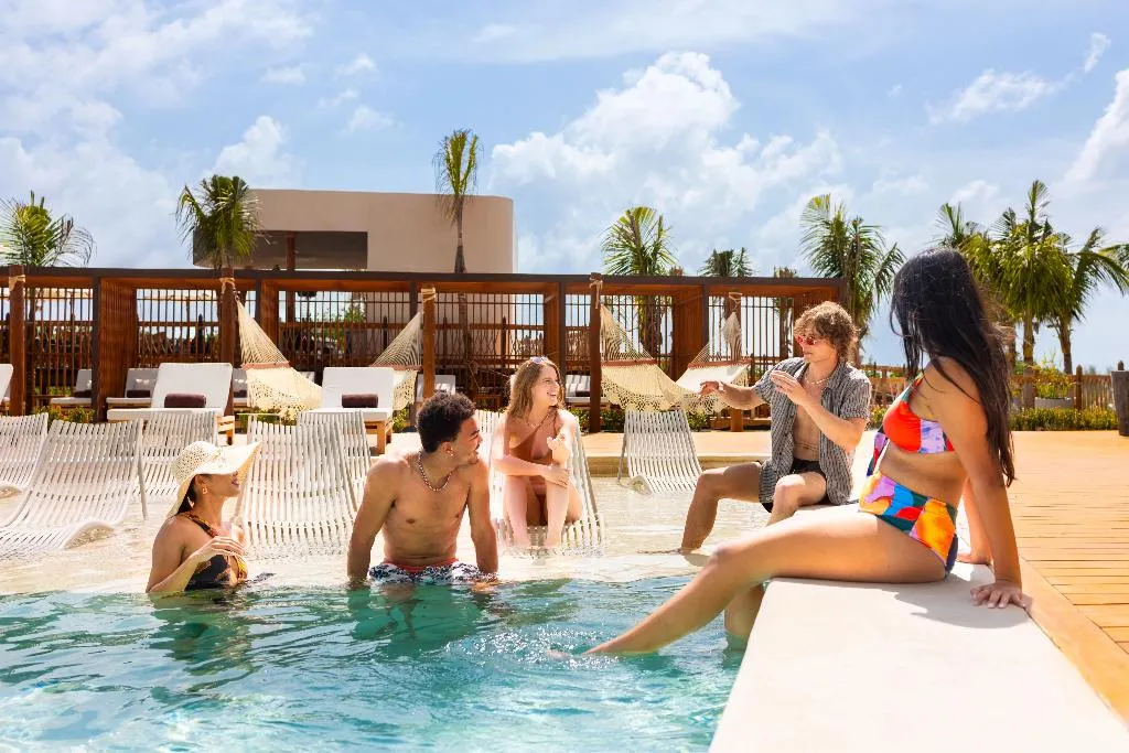 Pool, Hyatt Vivid Grand Island, Cancun Area
