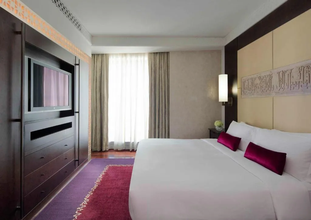 TRIPLE DELUXE Room, The H Dubai, Dubai