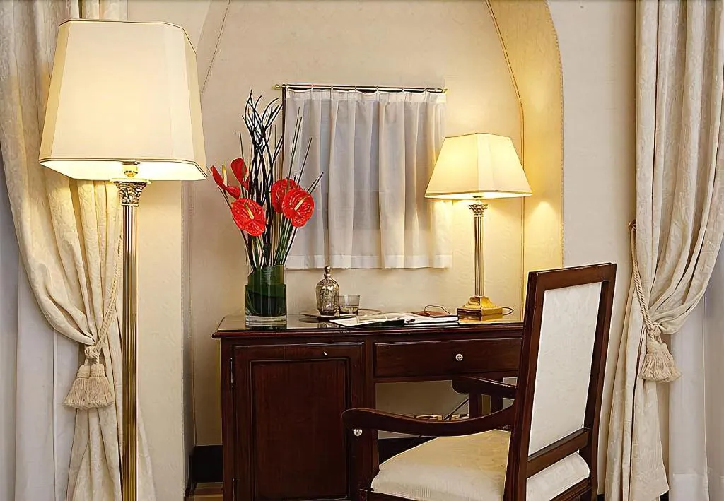 Room, Ca' del Nobile, Venice