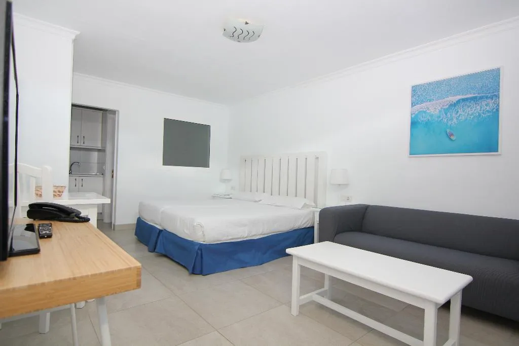 STUDIO CAPACITY 2 Room, Apartamentos Orly Club Arena Dorada, Lanzarote