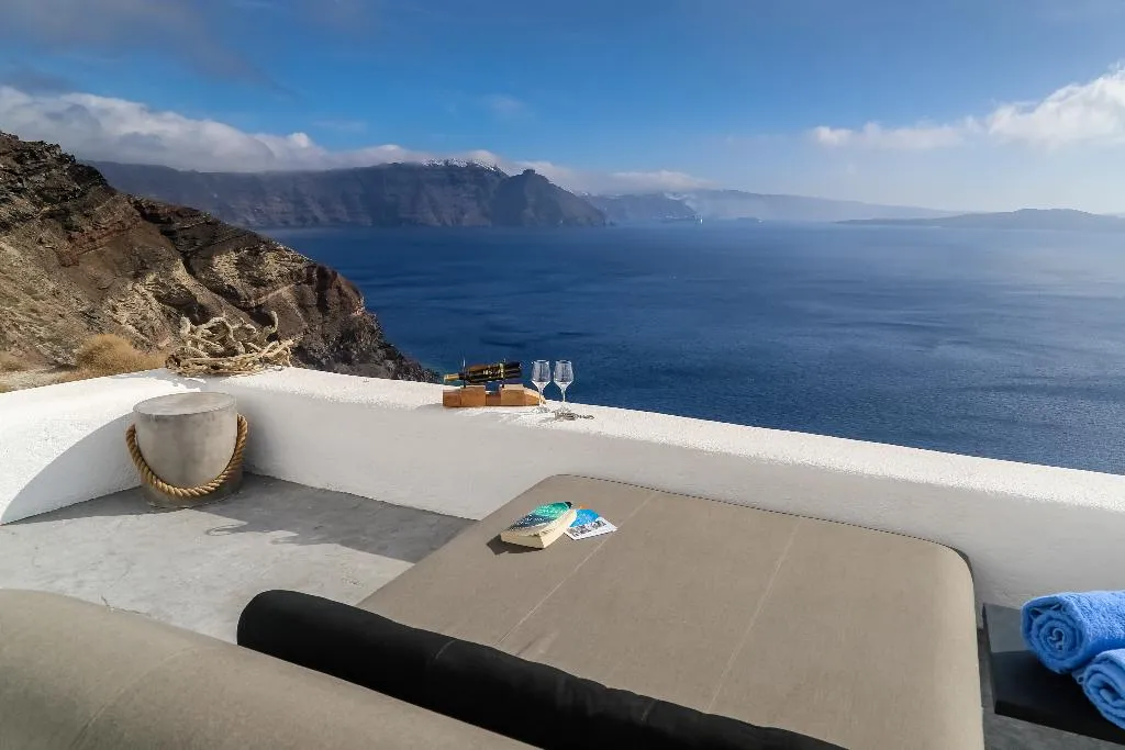 VILLA TWO BEDROOMS Room, White Pearl Villas, Santorini