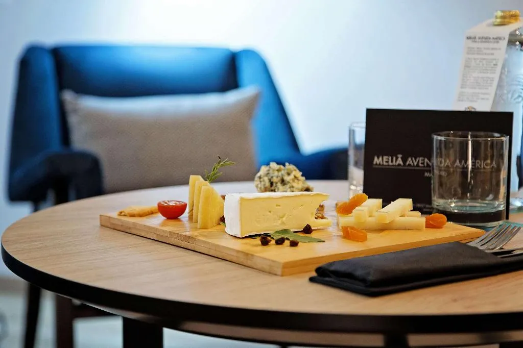 Room, Melia Avenida America, Madrid