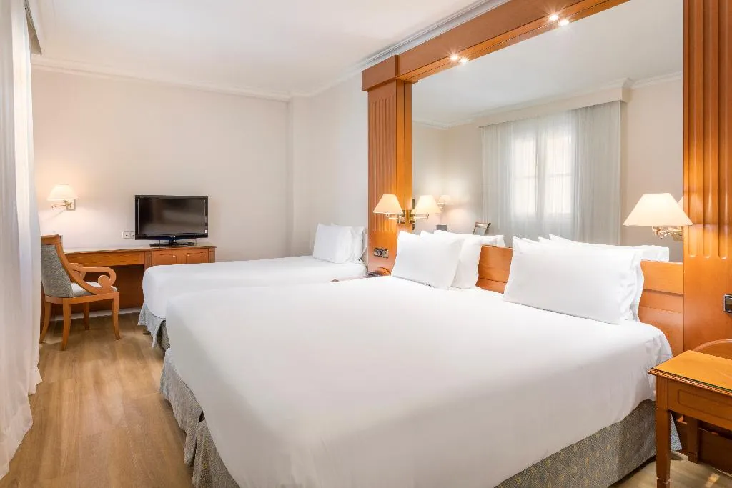 TRIPLE STANDARD Room, Exe Sevilla Macarena, Seville