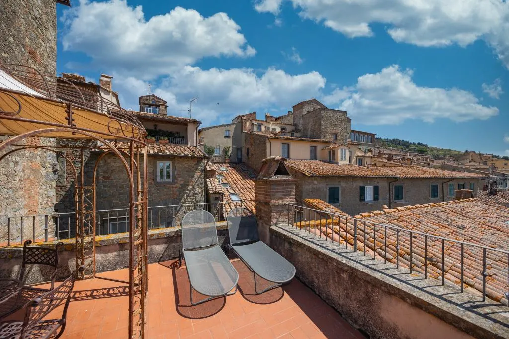 SUITE WITH TERRACE WITH VIEWS Room, San Michele, Perugia