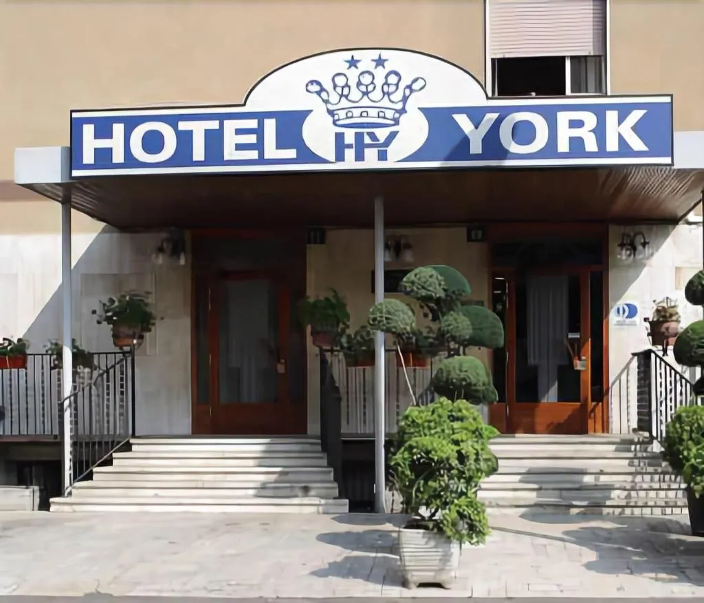 General view, Hotel York, Milan