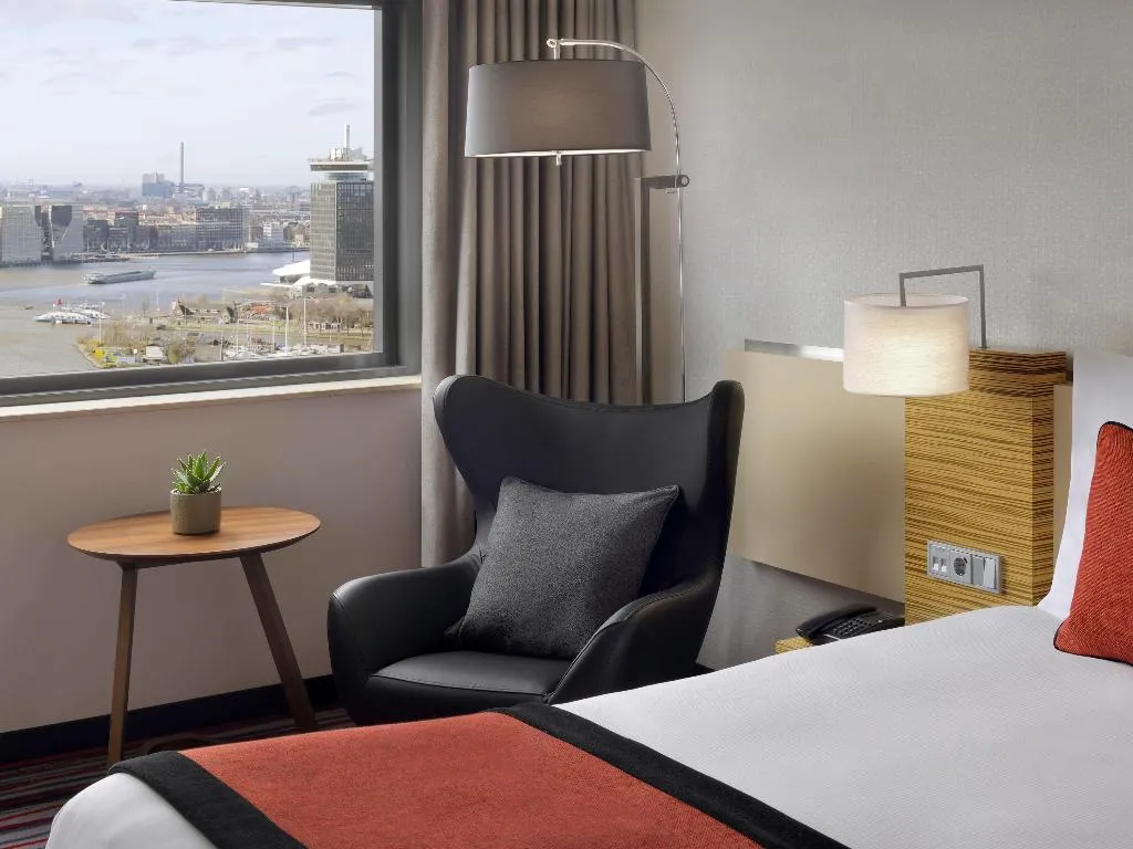 FAMILY ROOM CONNECTING ROOM Room, Movenpick Hotel Amsterdam City Centre, Amsterdam