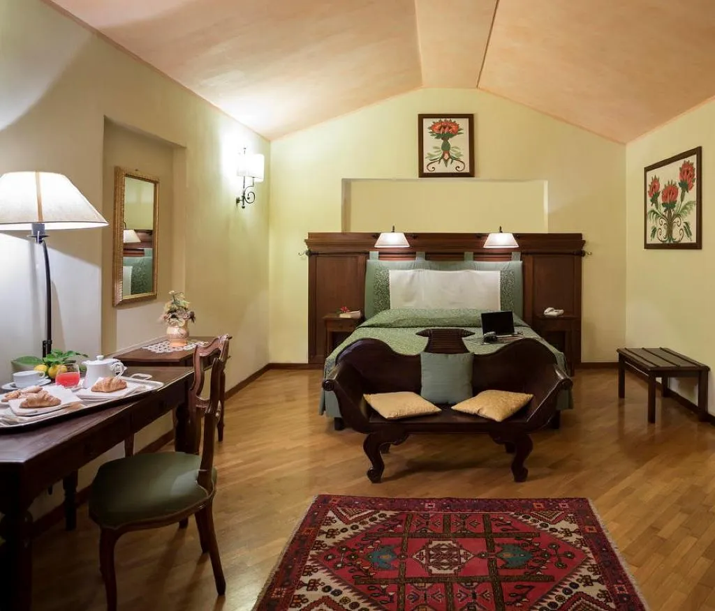 TRIPLE DELUXE Room, Abbazia Santa Anastasia Relais & Winery, Palermo
