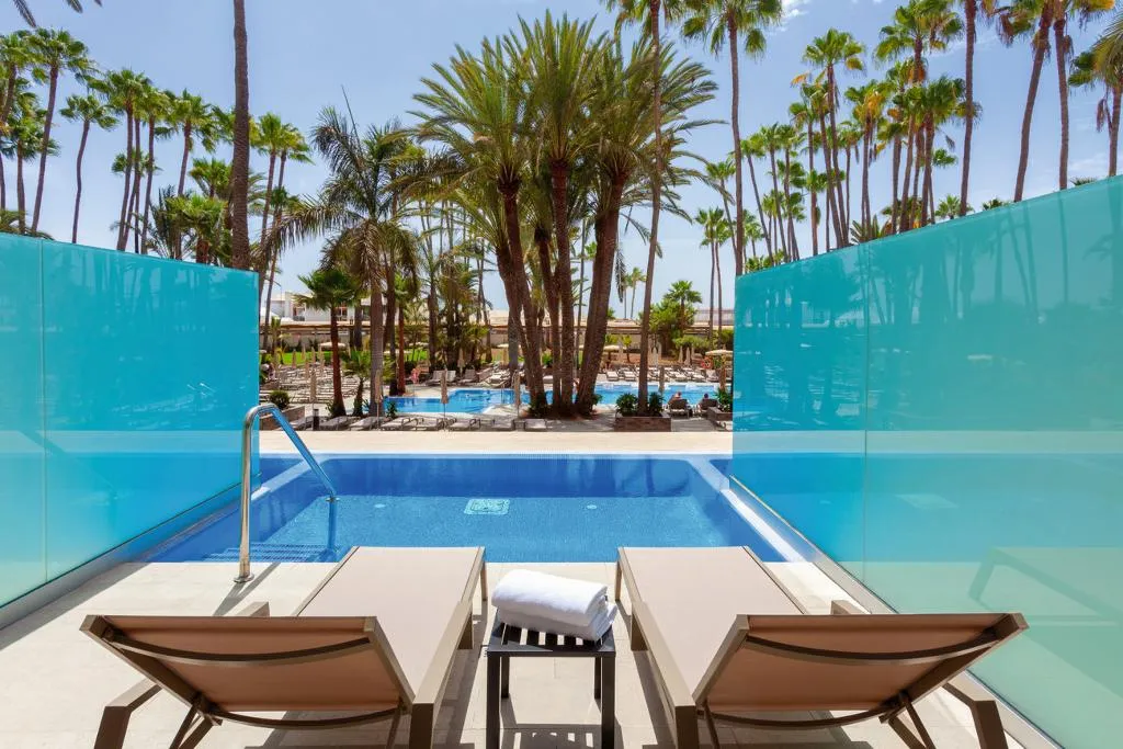 Double or Twin WITH PRIVATE POOL Room, Hotel Riu Palace Oasis, Gran Canaria