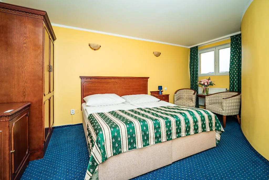 Double or Twin STANDARD Room, Otakar, Prague