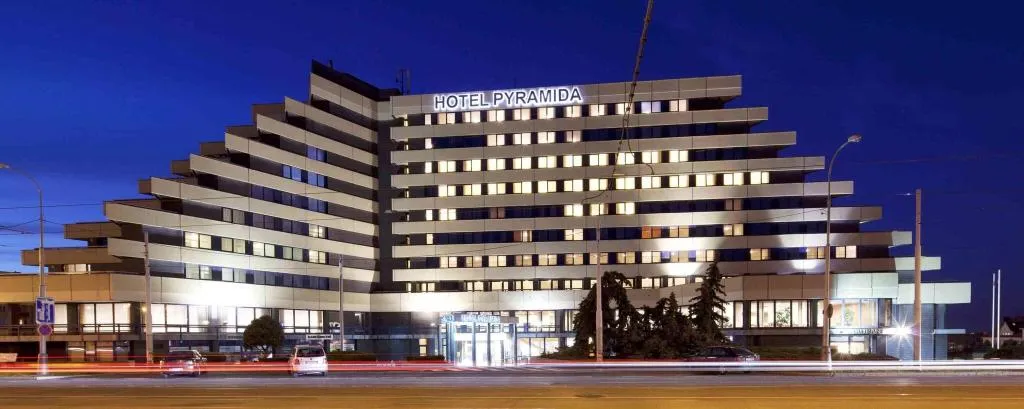 General view, Orea Hotel Pyramida, Prague