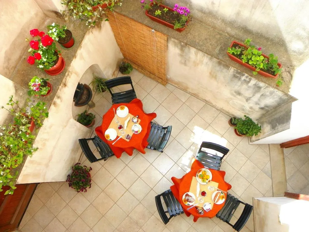 Room, Cloris Guest House, Catania