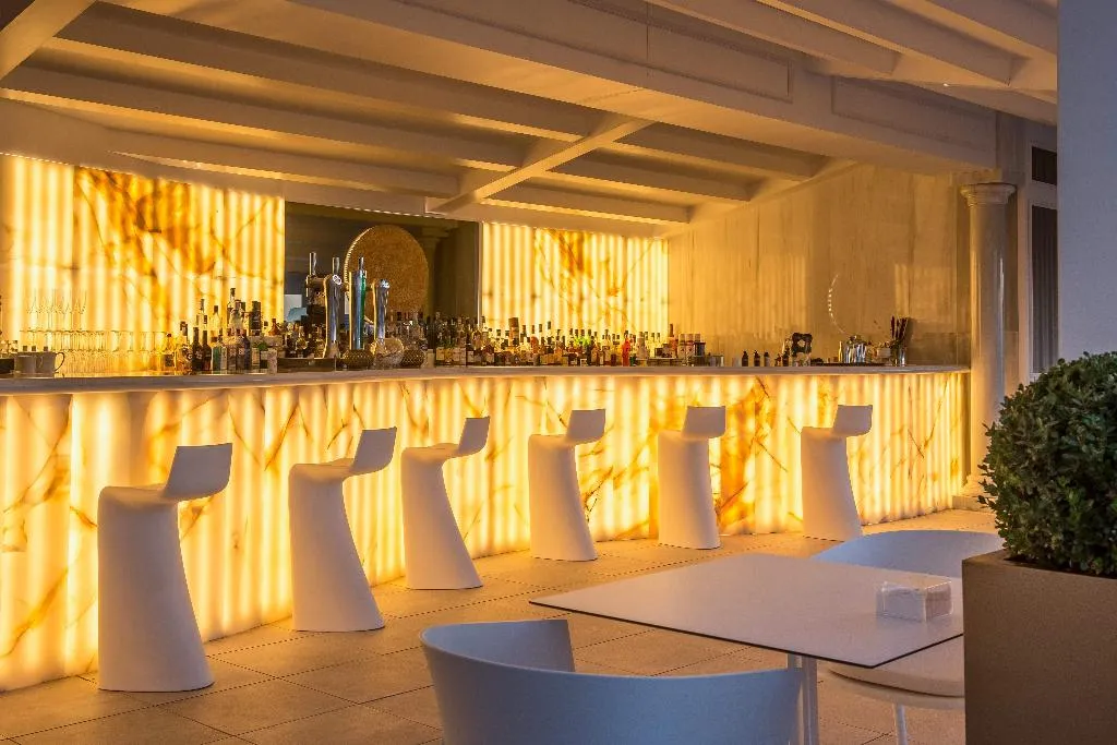 Bar, Gran Hotel Miramar, Costa Del Sol