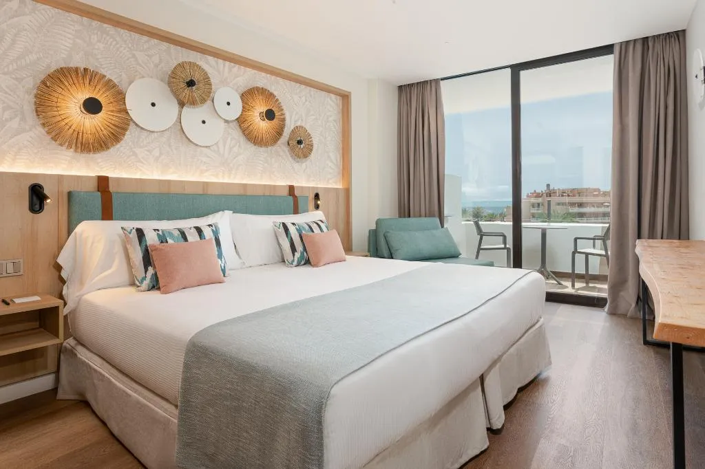 Double or Twin POOL VIEW Room, Mediterranean Palace, Tenerife