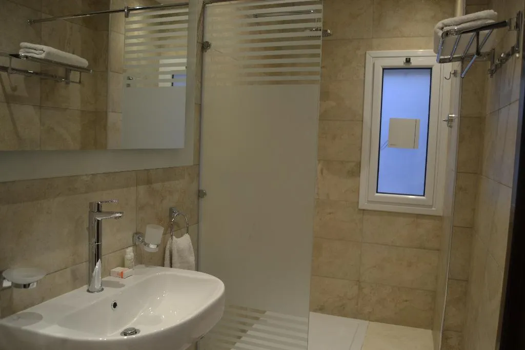 SINGLE DELUXE Room, Omar El Khayam Al Minya Hotel Luxury Accommodation, Cairo