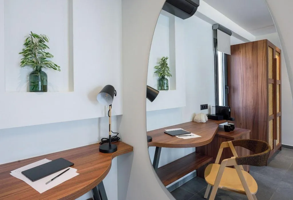 SUITE DELUXE SEA VIEW Room, Amyntas Seafront Hotel – Adults Only, Halkidiki