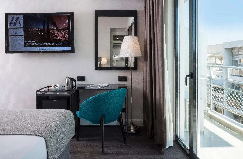 Double or Twin SUPERIOR CITY VIEW Room, Astor Hotel Athens, Athens
