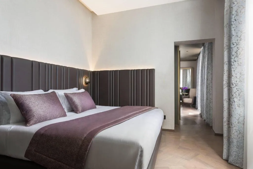 Room, The Pantheon Iconic Rome Hotel, Rome