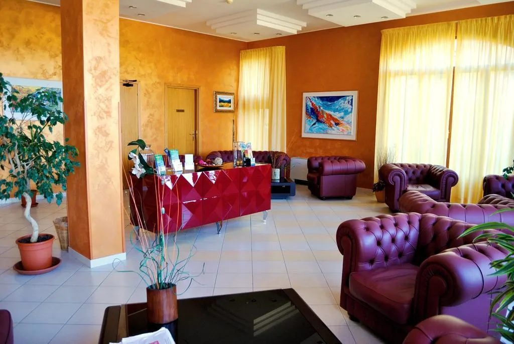 Lobby, Panoramic, Palermo