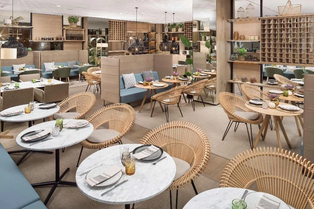 Restaurant, Melia Madrid Serrano, Madrid