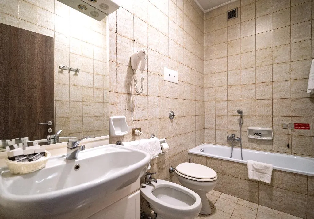 DOUBLE CLASSIC WITH VIEWS Room, Donatello, Venice