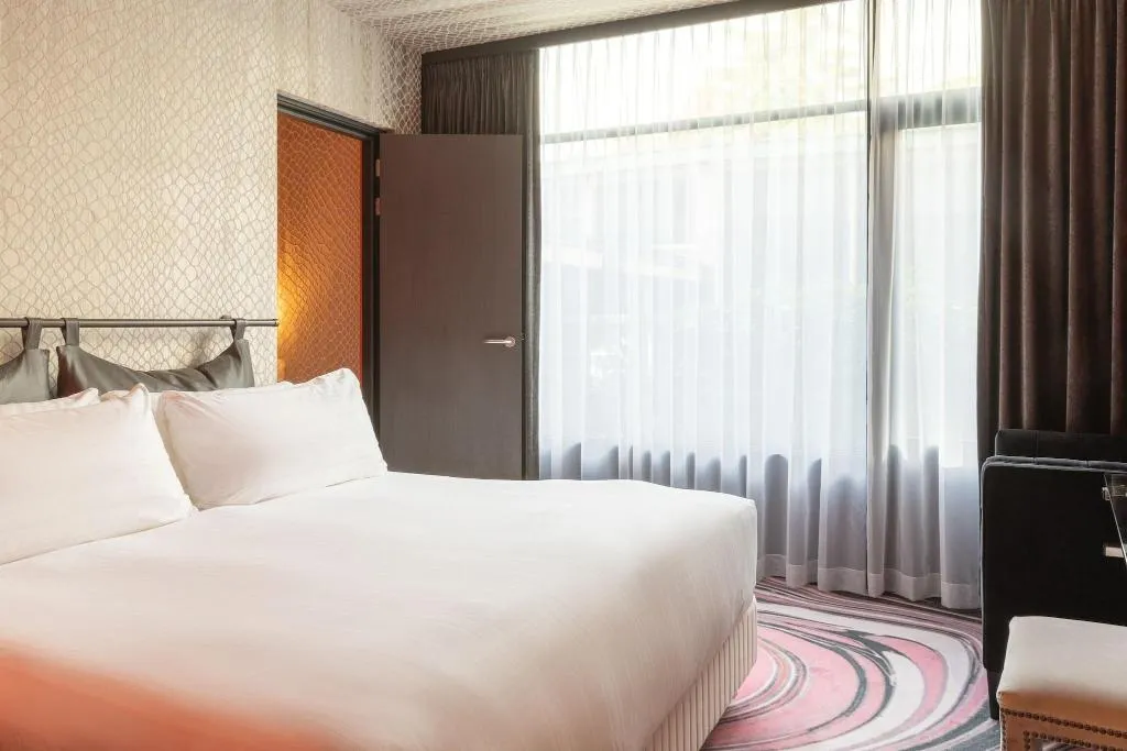 Room, Apollo Hotel Amsterdam, a Tribute Portfolio Hotel, Amsterdam