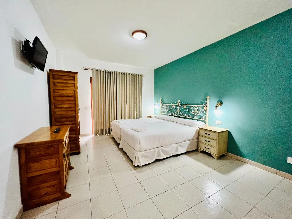 Room, Apartamentos Frontera, Tenerife