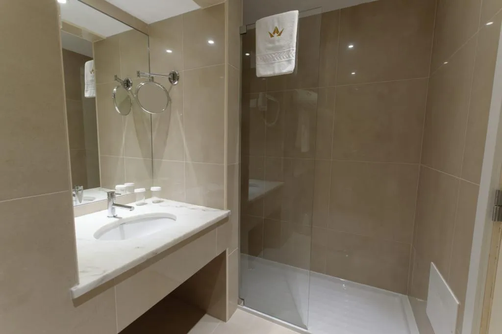 APARTMENT ONE BEDROOM Room, Carvoeiro Garden Hotel, Algarve