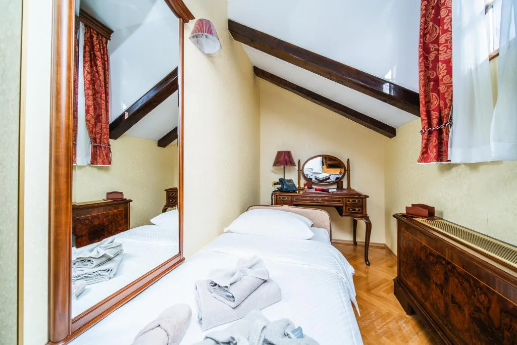 Room LOFT Room, Boutique Hotel Kazbek, Dubrovnik