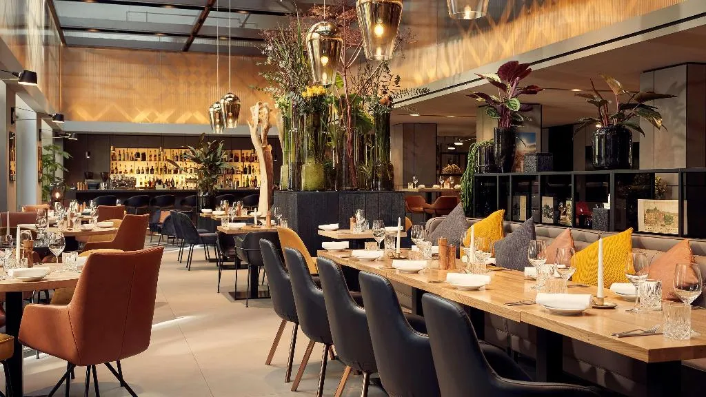 Restaurant, Park Plaza Victoria Amsterdam, Amsterdam