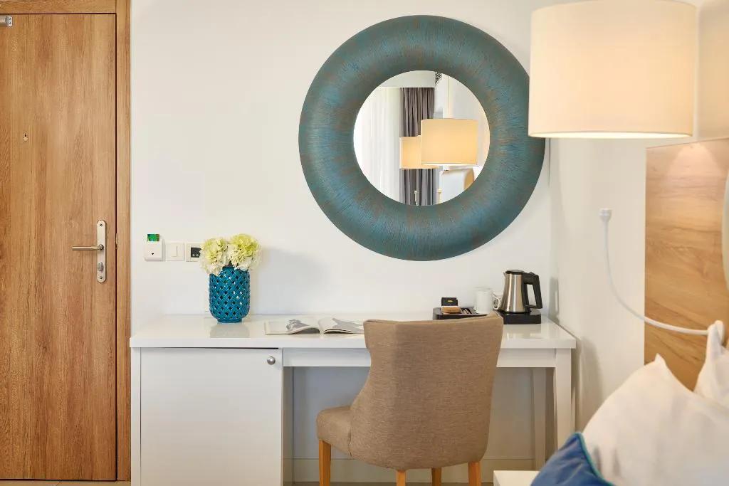 DOUBLE SIDE SEA VIEW Room, TUI Blue Adriatic Beach, Split