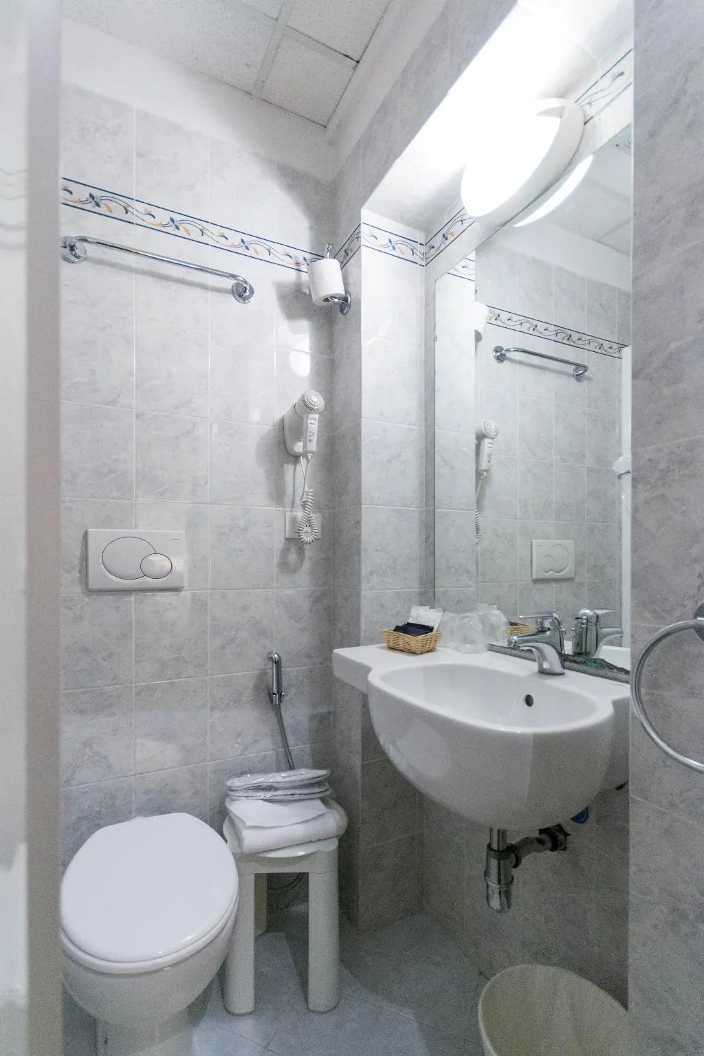 QUADRUPLE CLASSIC Room, Hotel Rex, Florence