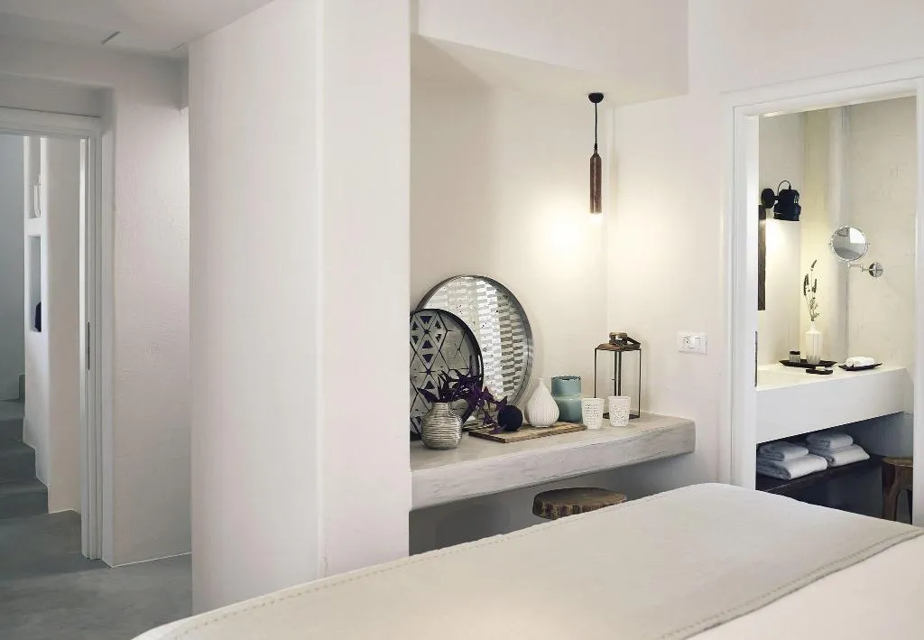 VILLA WITH PRIVATE POOL Room, Santo Pure Oia Suites and Villas, Santorini