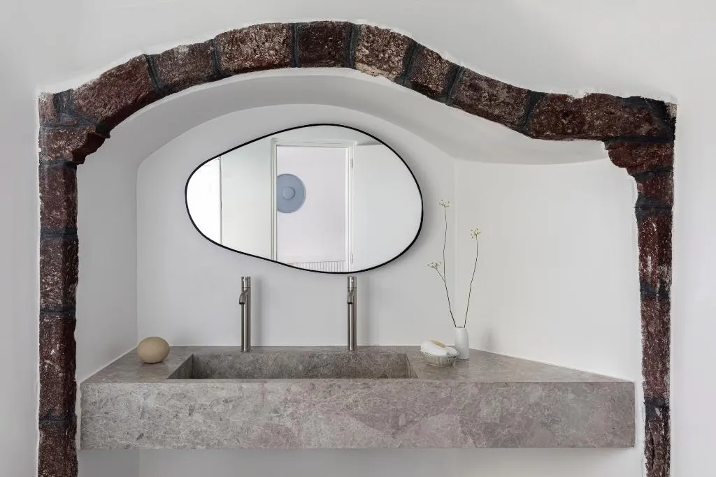 SUITE SUPERIOR CAPACITY 3 Room, Canaves Oia Suites, Santorini