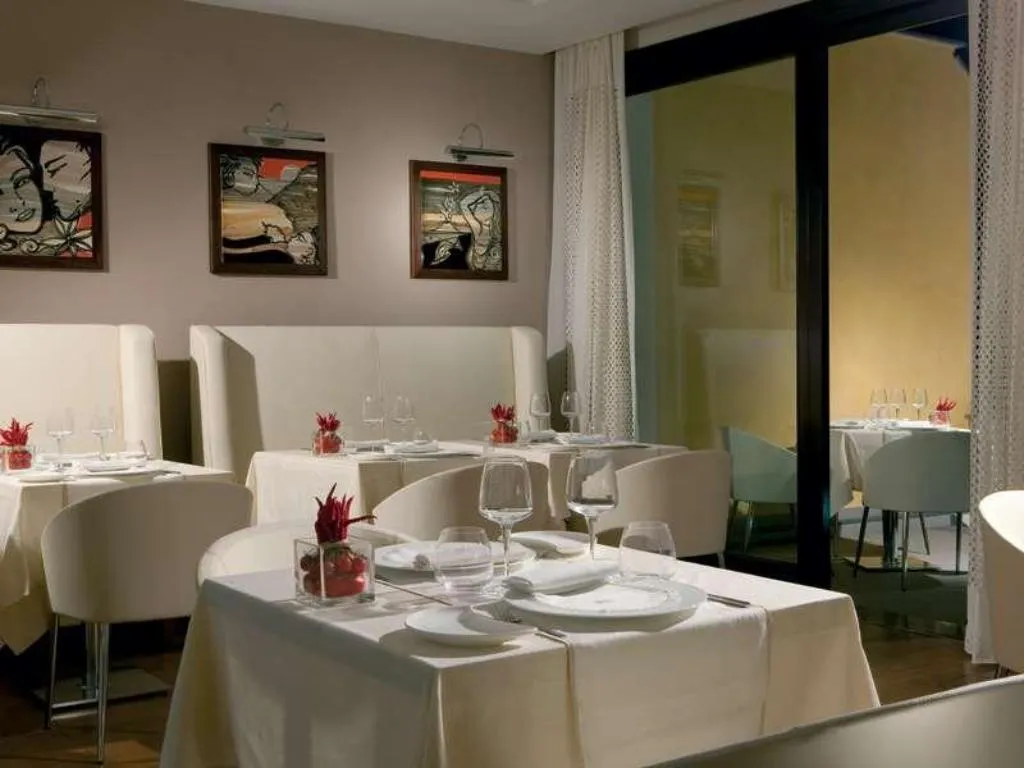 Restaurant, Relais Paradiso, Naples