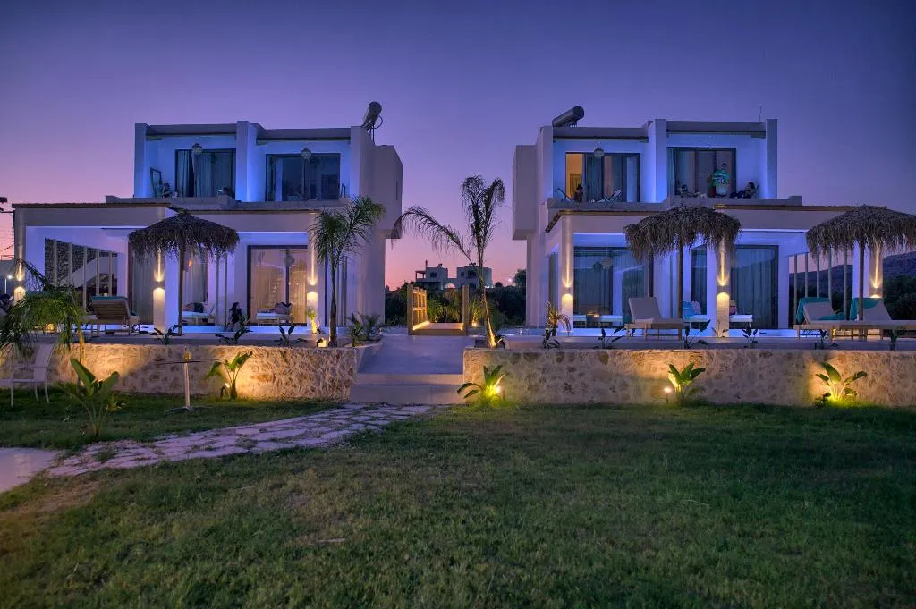JUNIOR SUITE DELUXE WITH PRIVATE POOL Room, Alia suites & Alia beachfront suites and spa, Rhodes