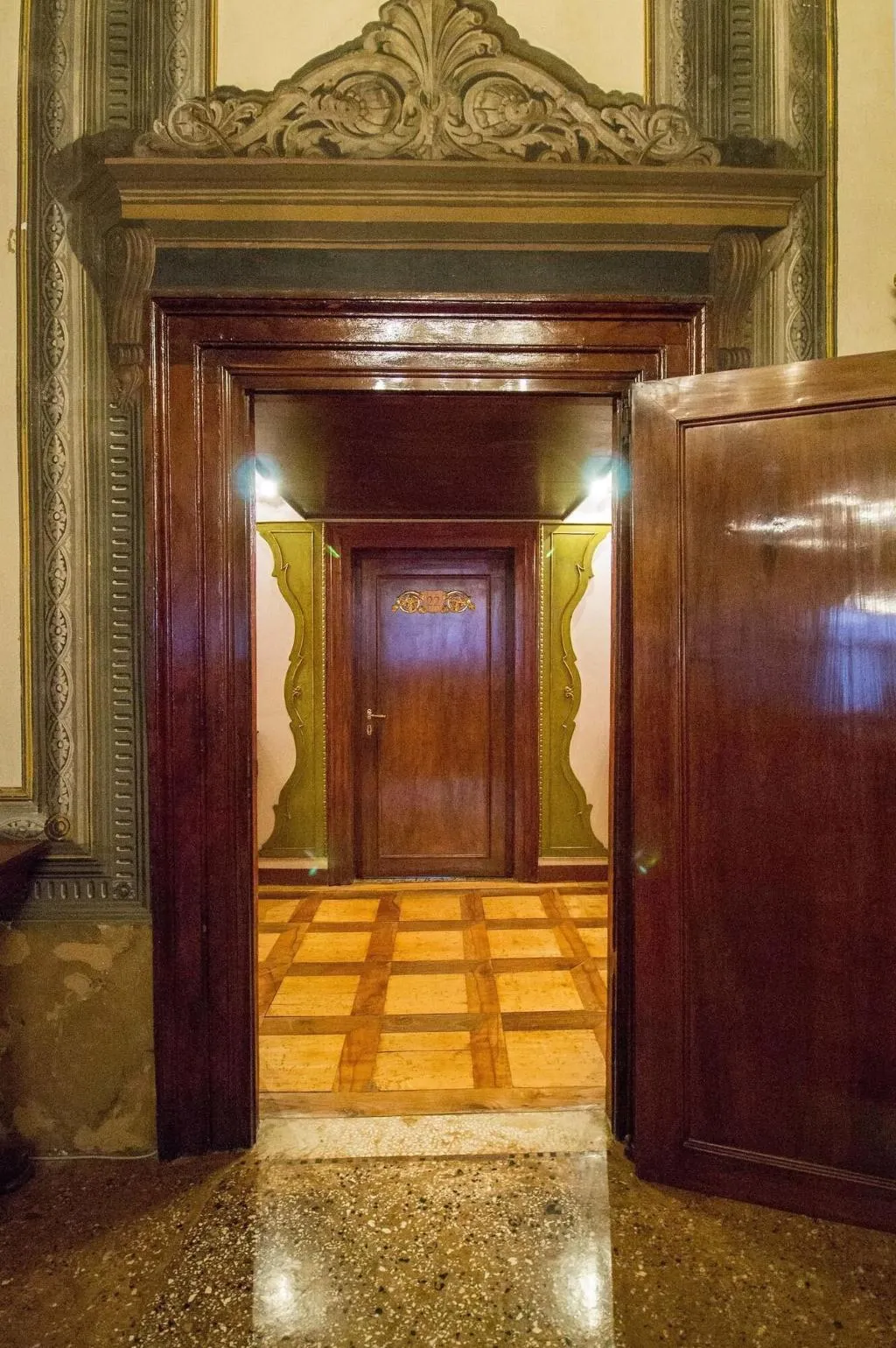 Lobby, Palazzo Abadessa, Venice