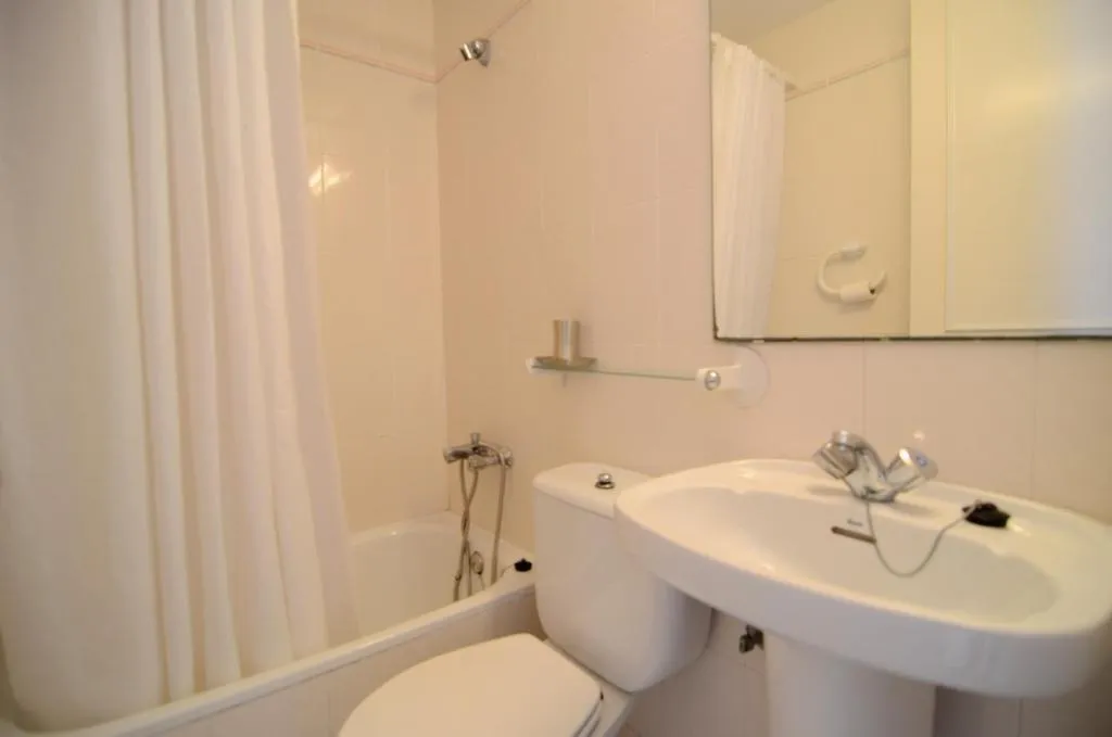 APARTMENT THREE BEDROOMS Room, Green Club, Costa Brava