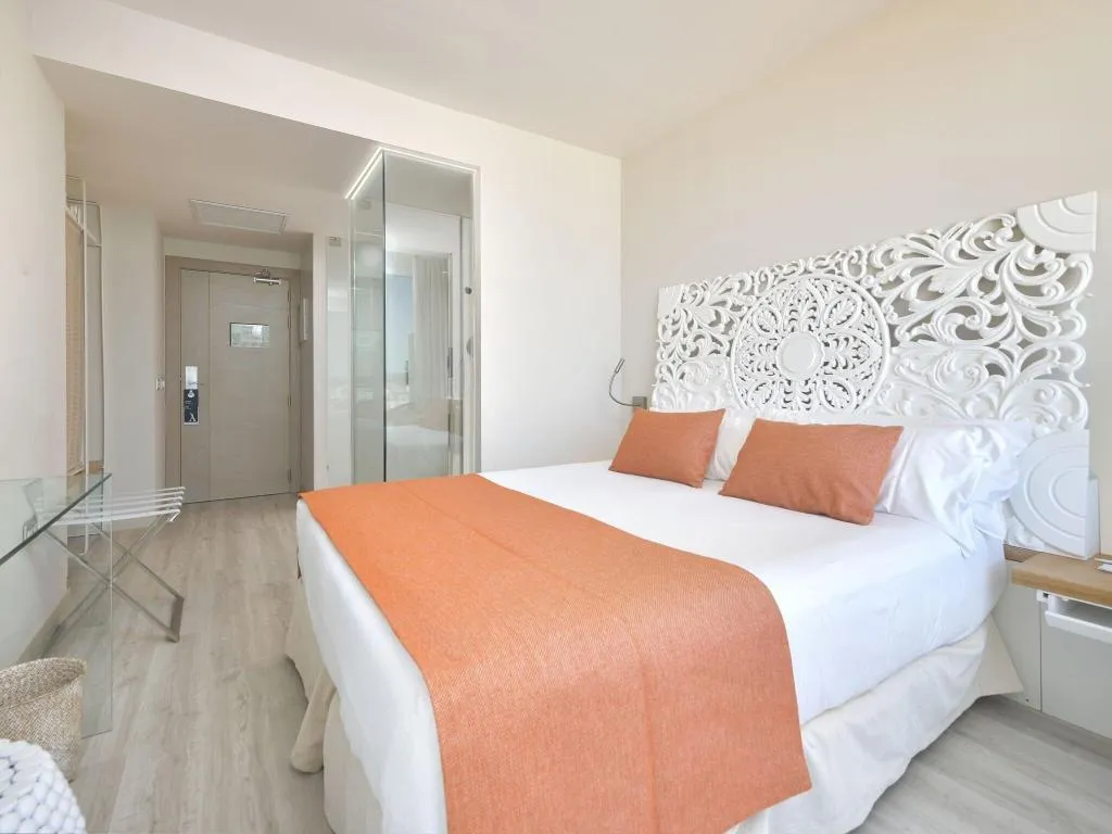 DOUBLE WITH VIEWS Room, Amare Beach Hotel Ibiza, Ibiza