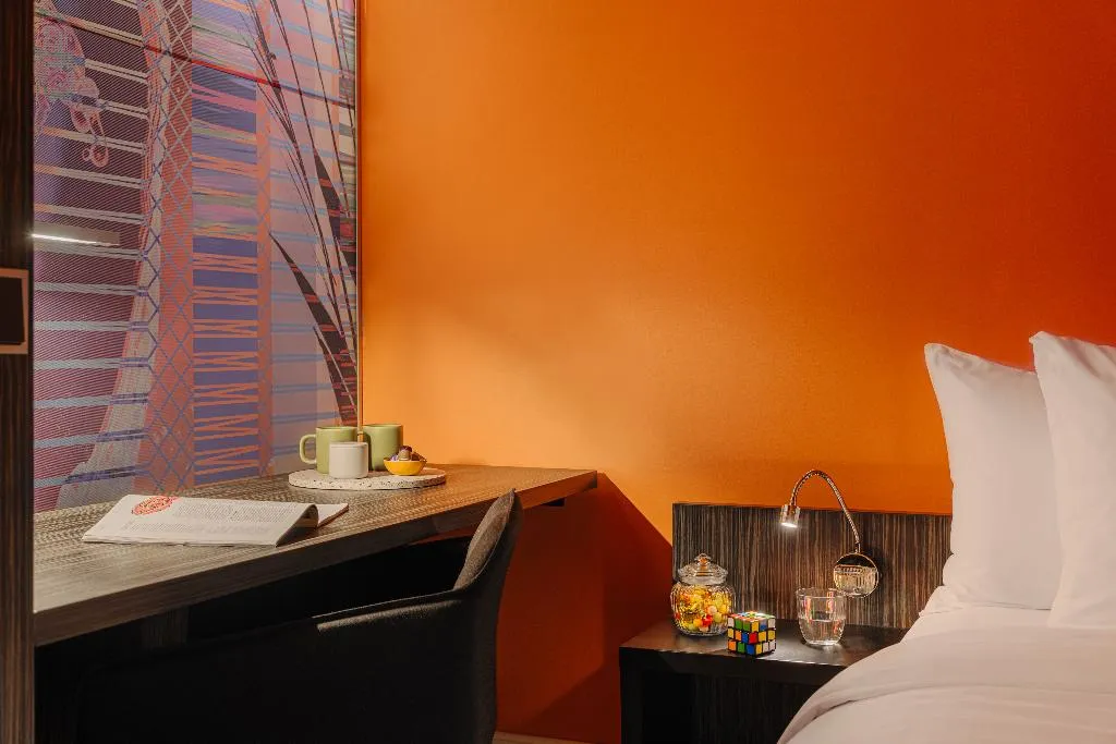 DOUBLE INNER Room, Leonardo Boutique Hotel Maastricht City Center, Amsterdam